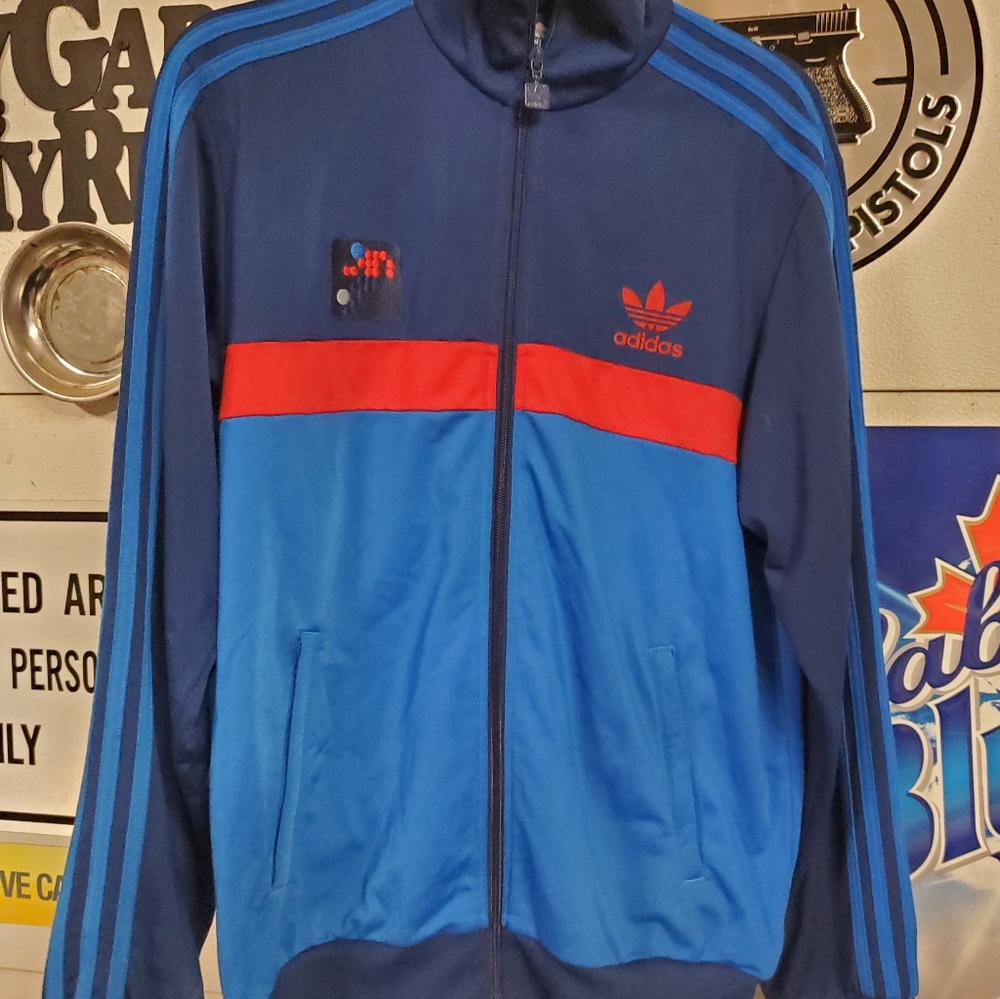 Adidas 3 stripe jogger